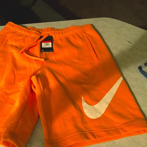 nike shorts standard fit at knee length